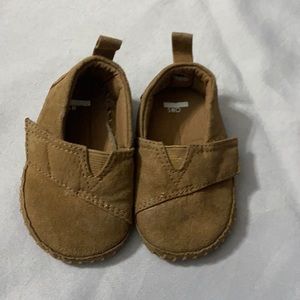 Infant Toms Size 3 Shoes with soft sole